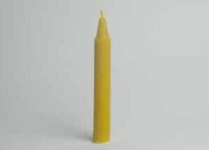 świeca z wosku pszczelego kolor żółty