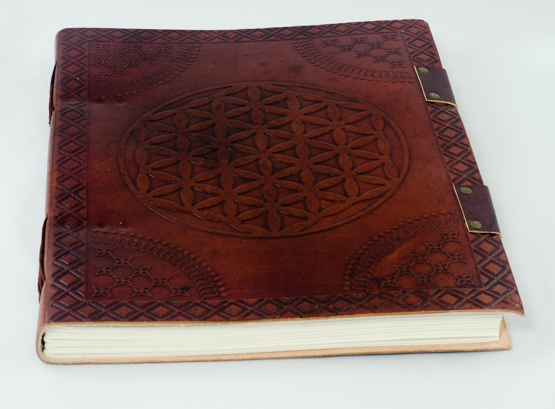 Notatnik skórzany Kwiat Życia tył Notatnik skórzany Kwiat Życia tył